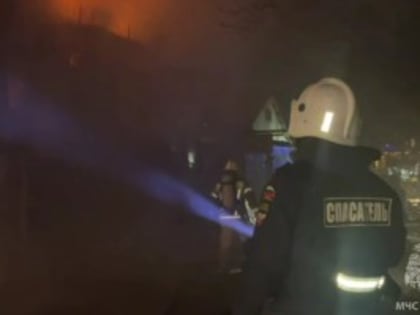 В Астрахани чуть не сгорела квартира