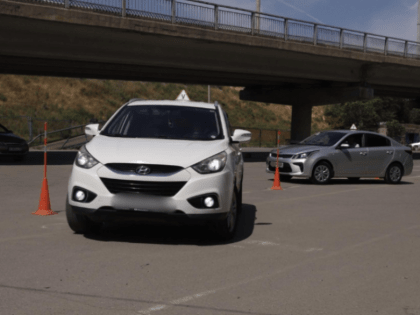 Астраханец купил жене водительские права у полицейских под следствием