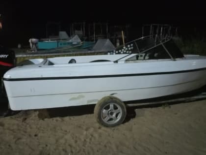 В Астрахани женщина пострадала во время купания на тюбинге