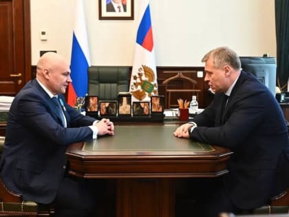 Игорь Бабушкин вручил Леониду Горнину медаль ордена «За заслуги перед Астраханской областью»