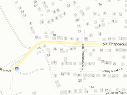 Остановку новых автобусов устроили на свалке в камышах