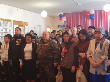 Трем выпускникам школы под Астраханью, погибшим на СВО, установили мемориальные доски