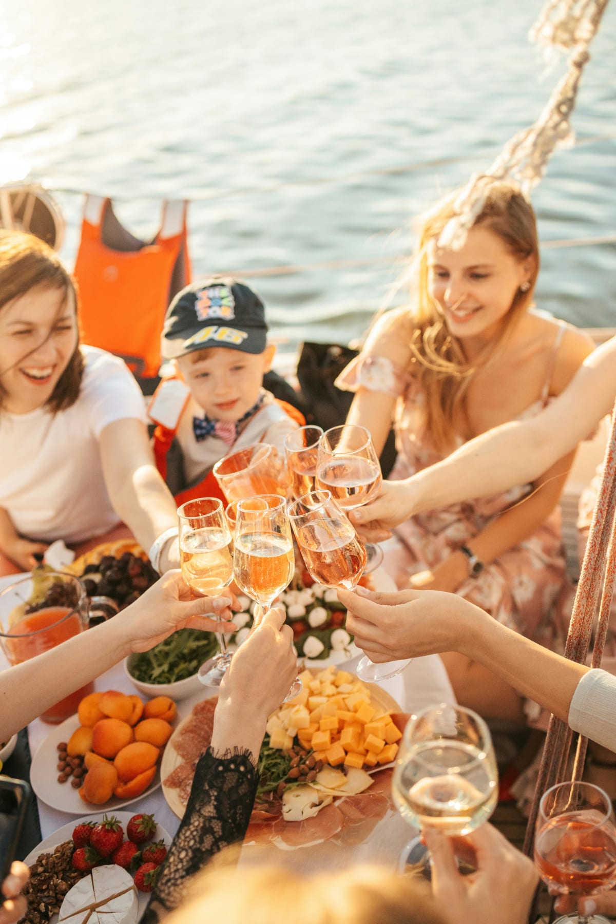 Chicago Boat Rental for Birthday Parties