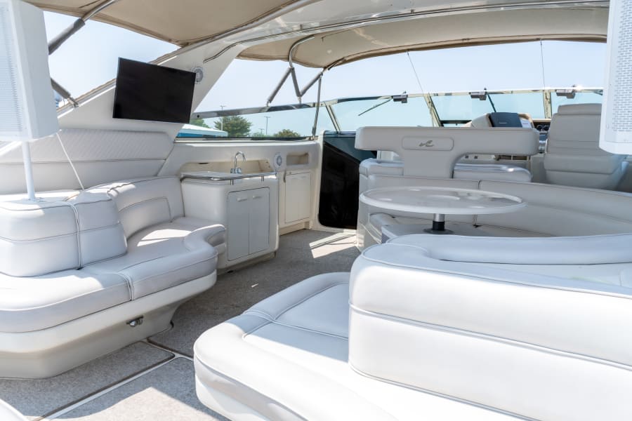 70ft Sea Ray Sun Sport, Chicago yacht charter, photo 8