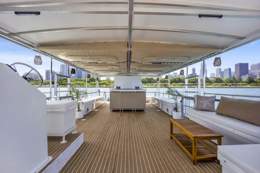 57ft Power Catamaran Montauk, Chicago yacht charter, photo 11