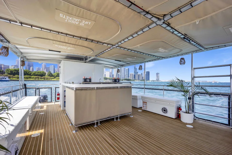 57ft Power Catamaran Montauk, Chicago yacht charter, photo 13