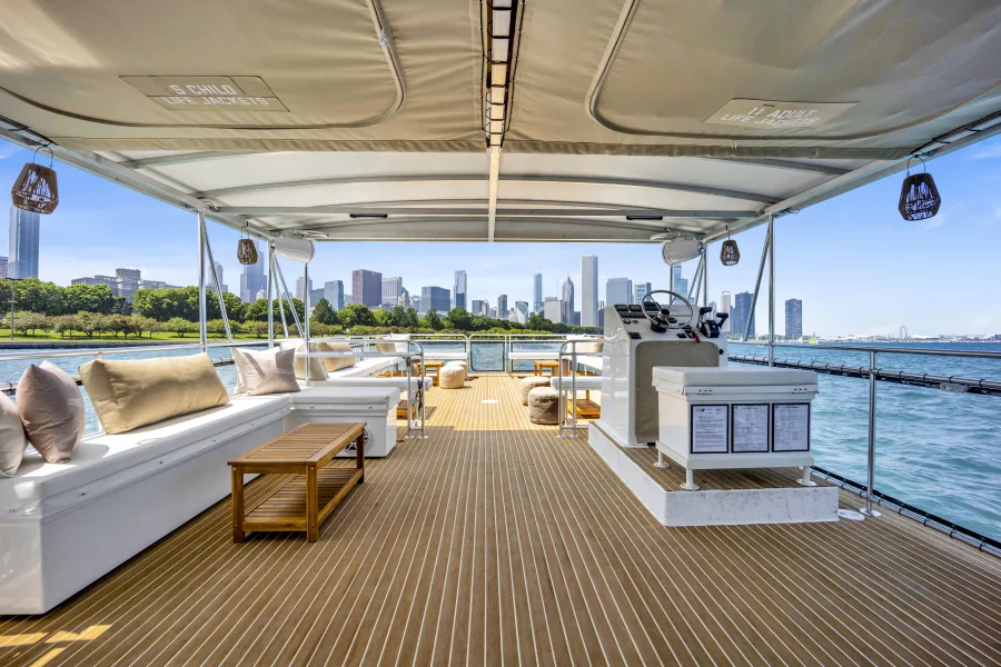 57ft Power Catamaran Montauk, Chicago yacht charter, photo 9