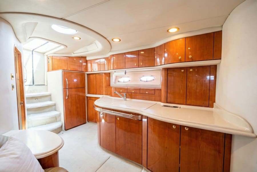 56ft Sea Ray Sundancer, Chicago yacht charter, photo 10