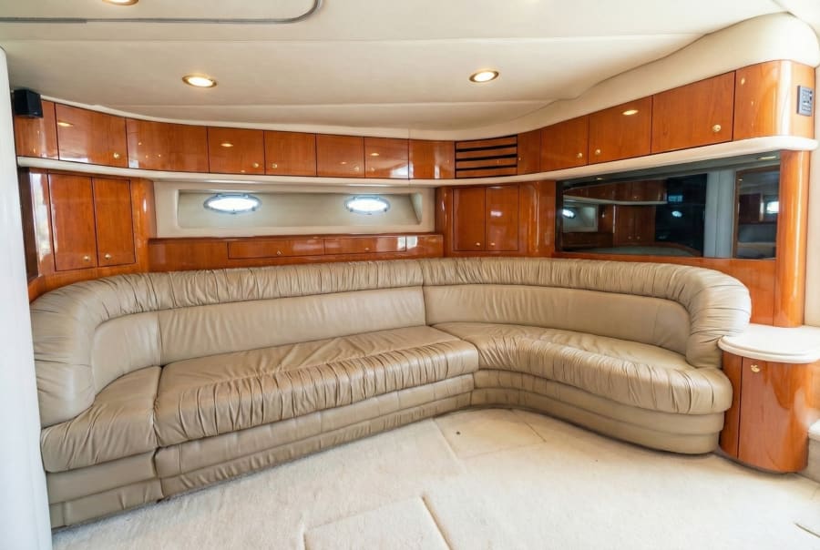 56ft Sea Ray Sundancer, Chicago yacht charter, photo 7