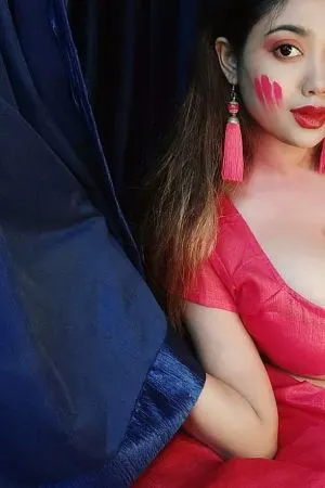 Delhi escorts Noora