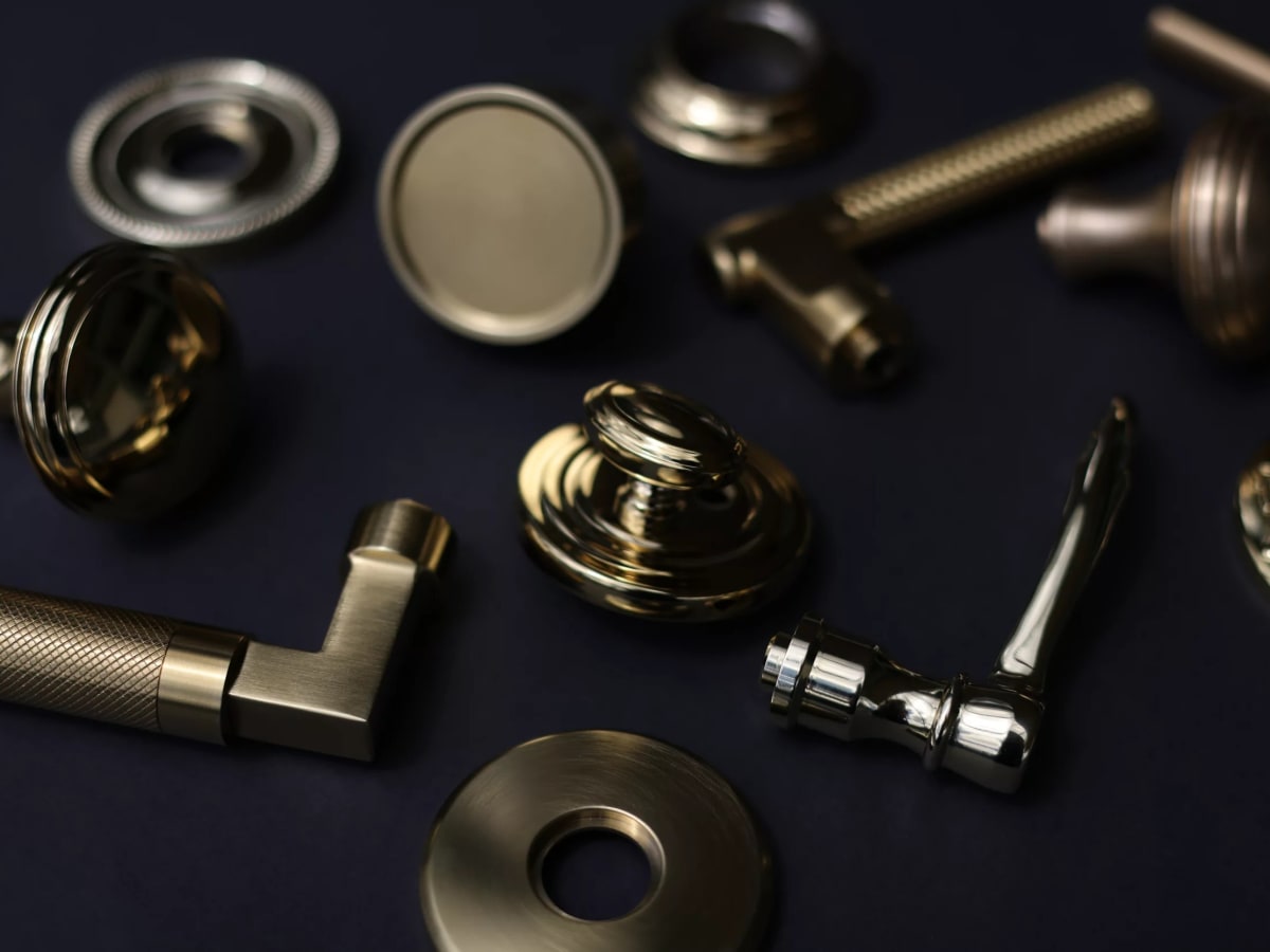 Gate hardware