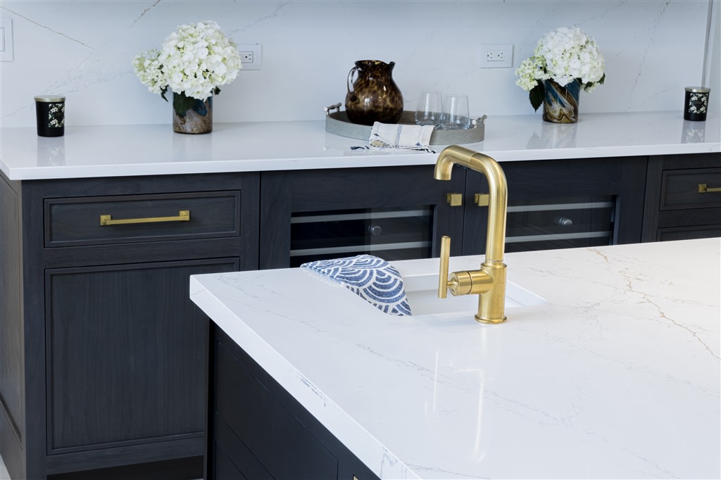 Ethereal Glow Kitchen Worktop | Silestone | Project Marble