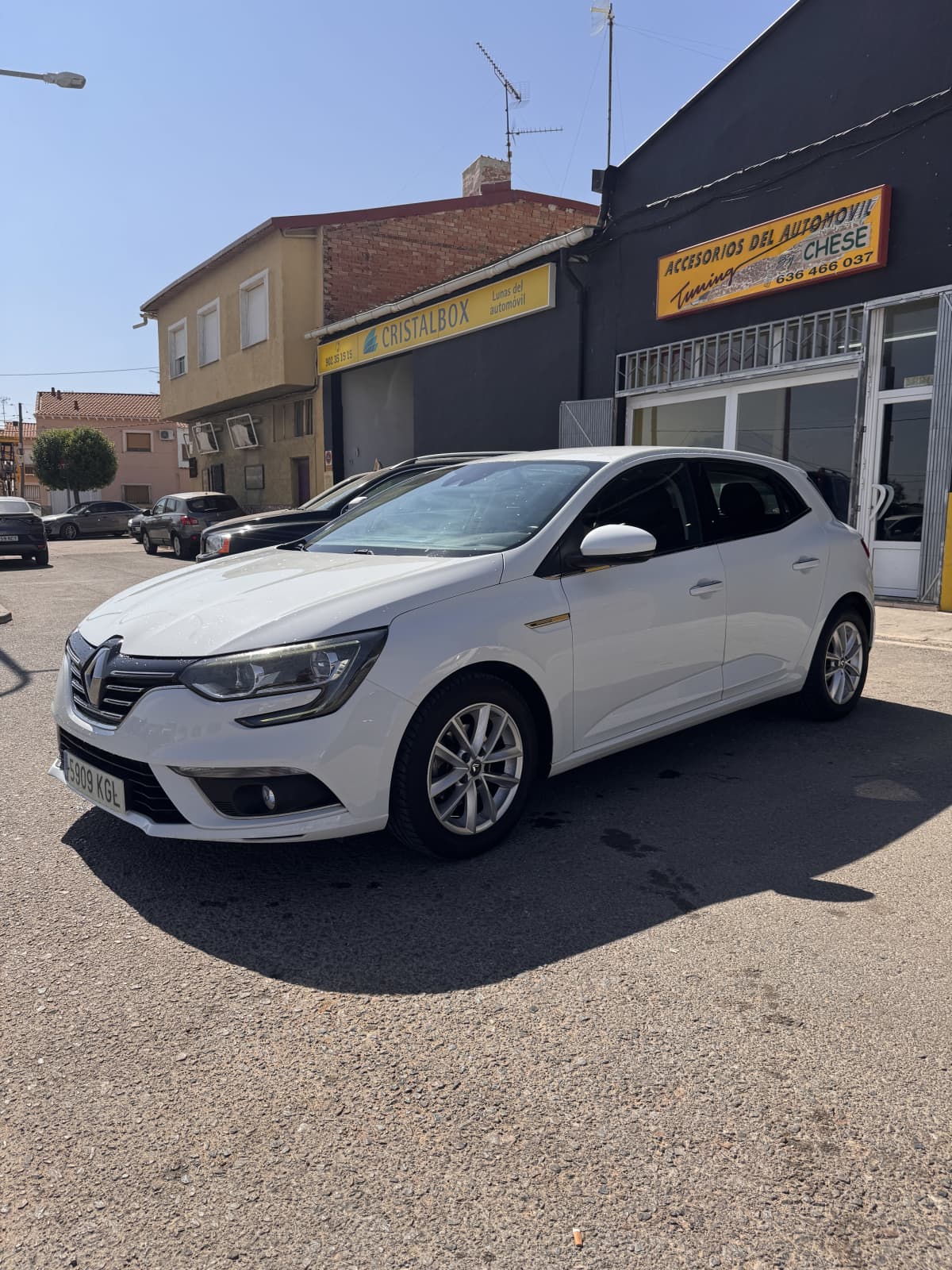 RENAULT MEGANE
