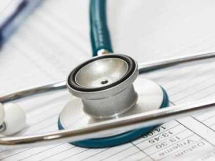 Жители новых регионов без полиса ОМС могут бесплатно лечиться в России