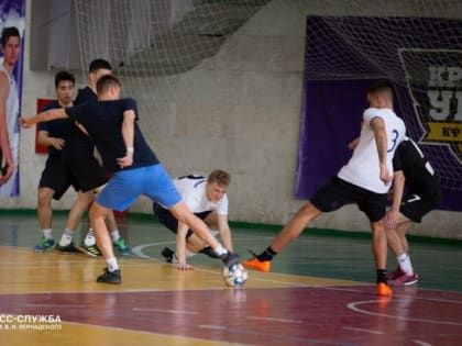 Чемпионат по мини-футболу прошёл в Крымском федеральном университете