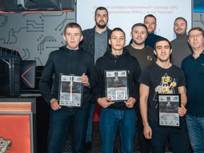 При содействии партии в Севастополе состоялся киберспортивный турнир