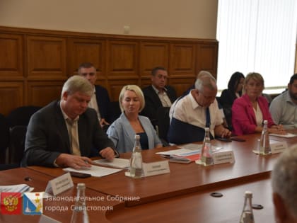 Работа справедливого депутата: в Заксобрании обсудили малый бизнес Севастополя