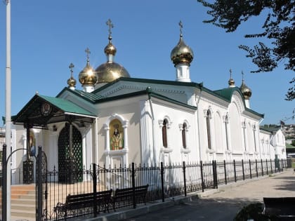 Приглашаем 18 февраля на малый престольный праздник храма Святителя Феодосия Черниговского