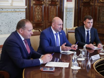 Делегация заксобрания Севастополя посетила Санкт-Петербург