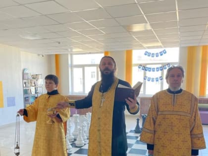 Освящены помещения школы «Экотех+» и детского сада «Экоград»