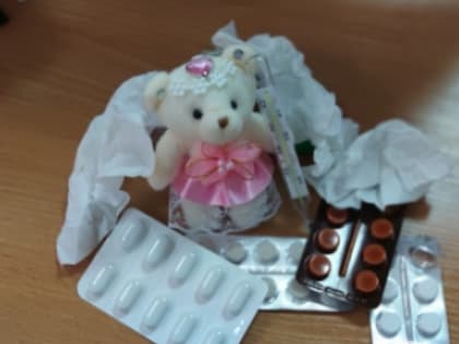 Клещи уже проснулись: россиянам напомнили о мерах безопасности на природе