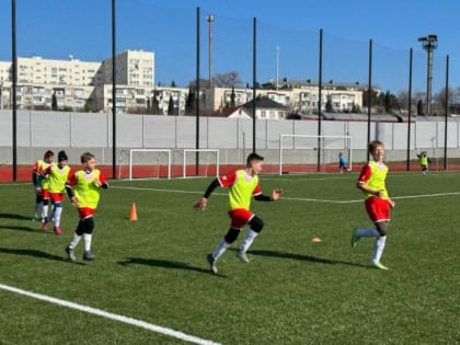 Детский  футбольный фестиваль "Кубок защитника Отечества" впервые проходит в Севастополе