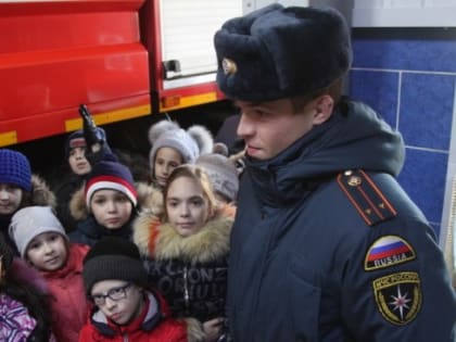 Севастопольские школьники побывали в гостях у пожарных