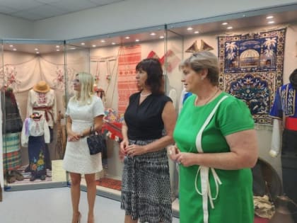 С рабочей поездкой Черноморский район посетила министр культуры Крыма