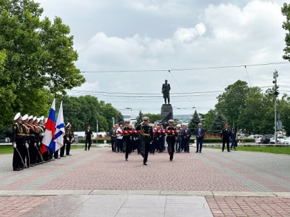 Севастополь посетили делегации парламентов Санкт-Петербурга и Волгограда