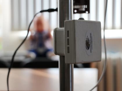 Бесконтактный датчик частоты дыхания и сердцебиения разрабатывают в СевГУ