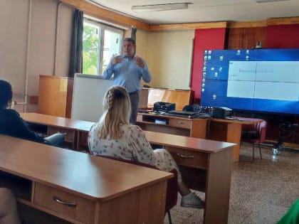 Встреча начальника департамента с клубом молодых организаторов