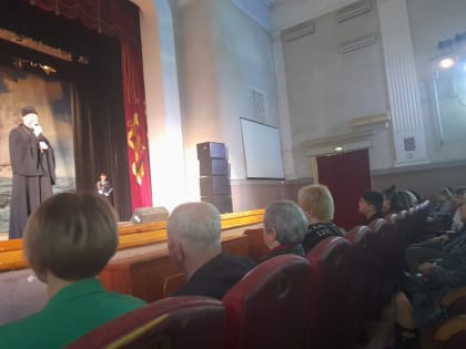 В ДОФе прошел праздничный юнармейский концерт, посвященный воссоединению Крыма и Севастополя с Россией