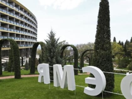 В Крыму не исключают, что ЯМЭФ пройдет осенью