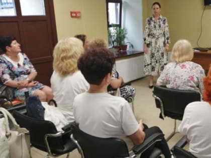 Наталья Шайнер, главный врач 5 городской больницы провела встречу с населением