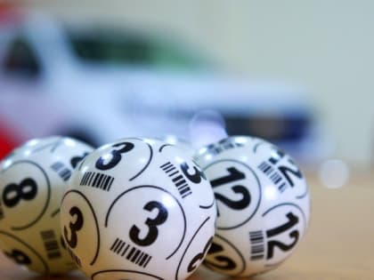Кладовщик из Севастополя Крыма выиграл автомобиль в лотерее