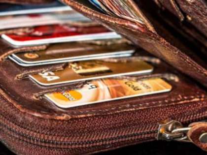 Есть ли легальные способы вывести валюту за границу?