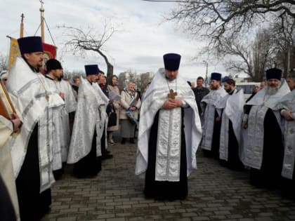 Рождественский крестный ход на Северной стороне Севастополя