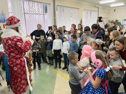 В общественном центре Нахимовского муниципального округа прошло праздничное предновогоднее мероприятие при поддержке депутатского корпуса Нахимовского муниципального округа