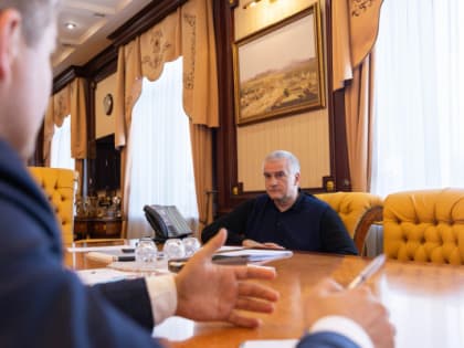 Приоритетные вопросы крымского здравоохранения: рука на пульсе остаётся