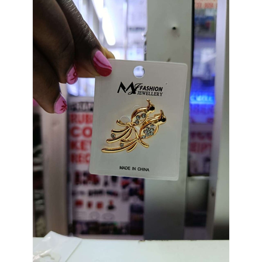 Brooch Gold