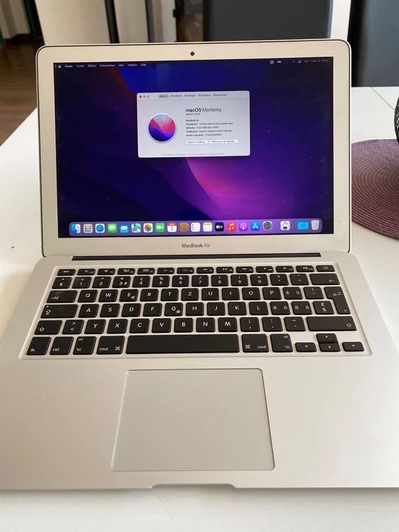 MACBOOK AIR 2015 4