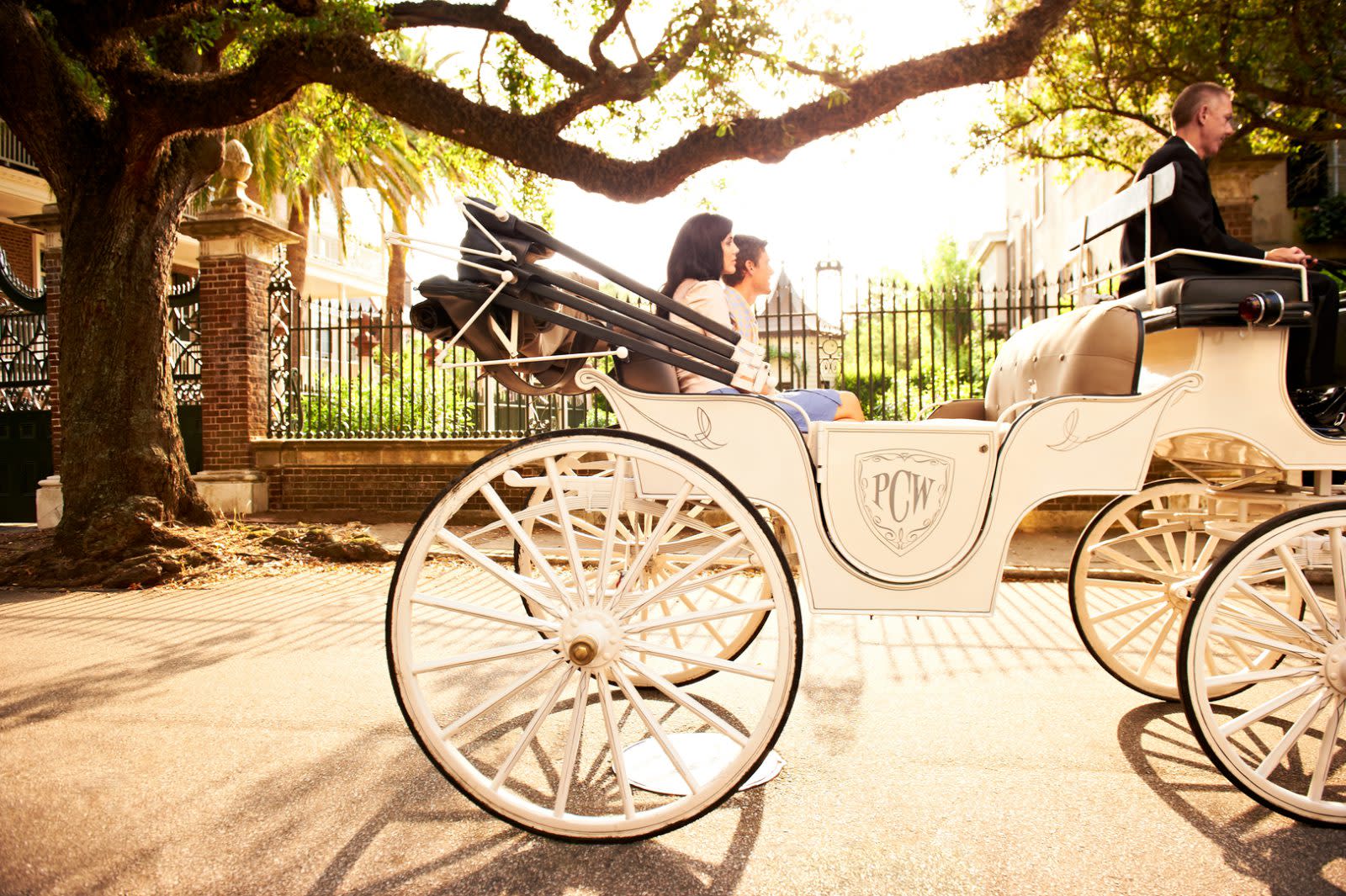 Romantic things to do in Charleston South Carolina include a cozy horse drawn carriage ride for two.