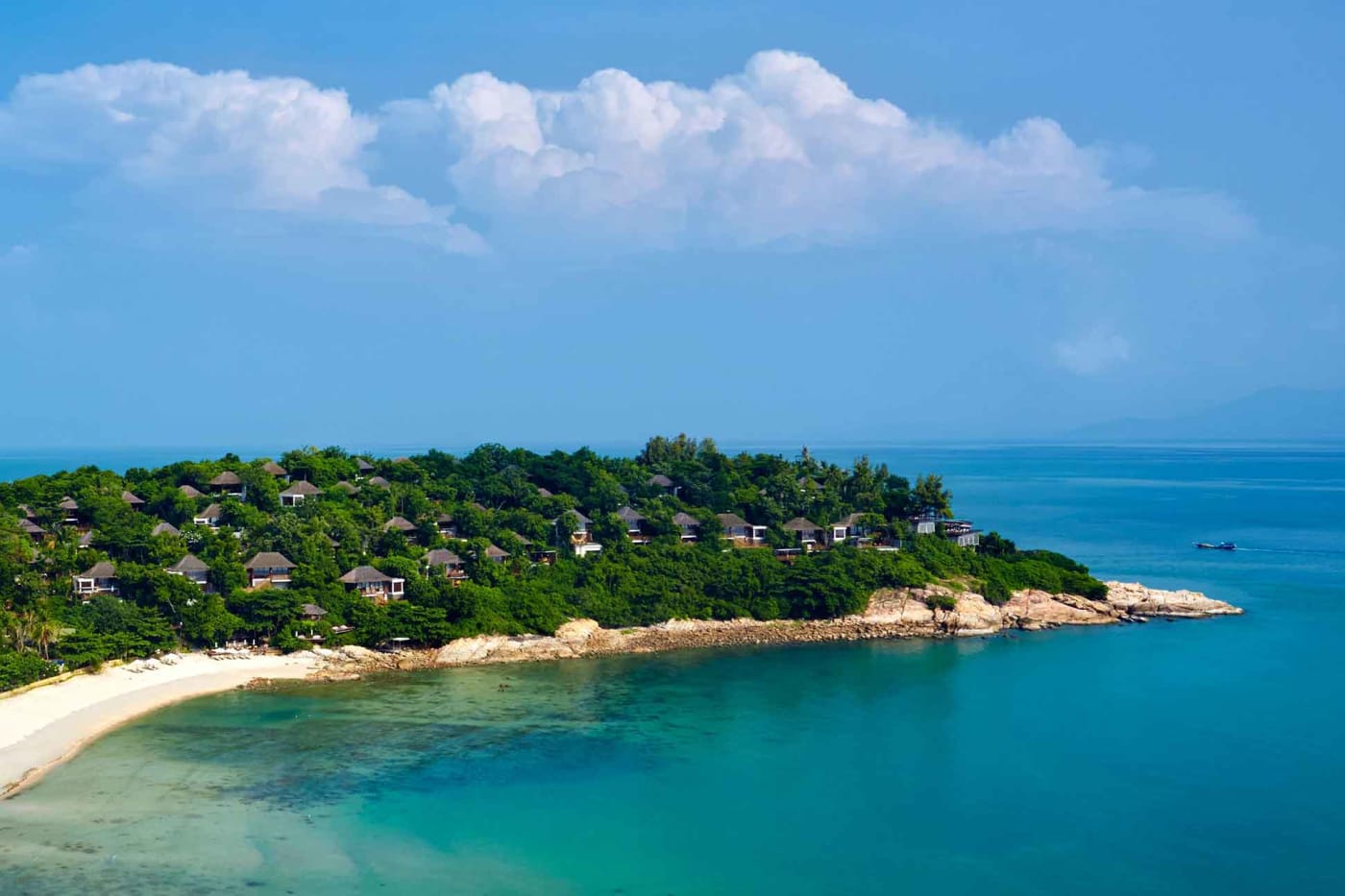 Six Senses Samui Thailand ocean view villa with infinity pool for destination wedding — Panigrahana