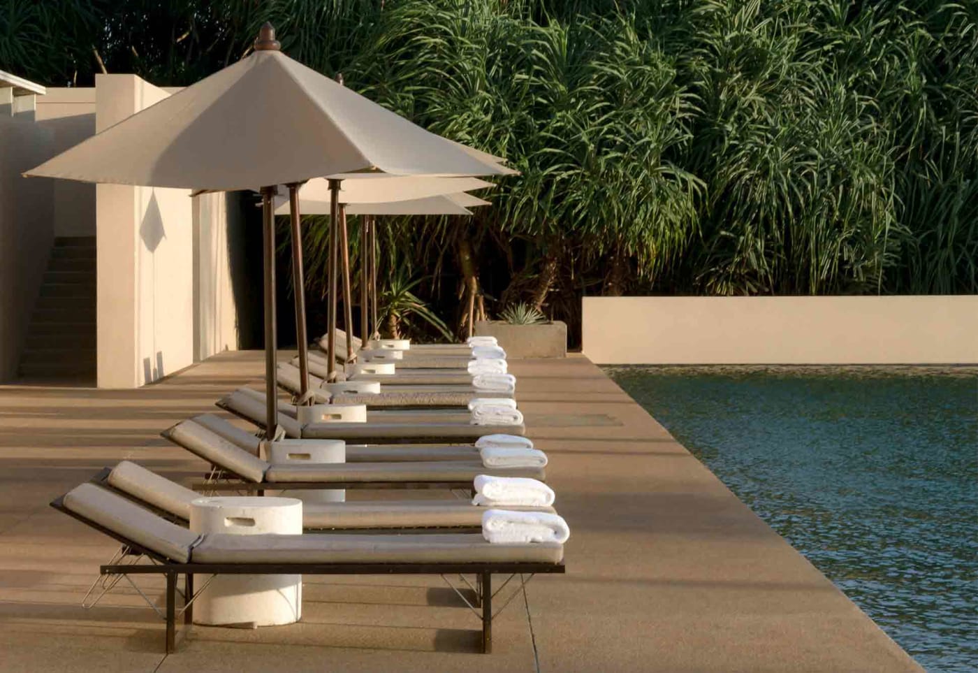 Amanwella Sri Lanka infinity pool and sun terrace overlooking Tangalle Bay wedding venue — Panigrahana