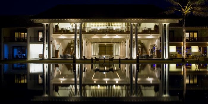 The Fortress Resort Spa Galle Sri Lanka beachfront wedding venue facing Indian Ocean — Panigrahana