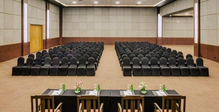 LaLiT Ashok Siddhartha Hall Bangalore 3700 sqft venue for wedding ceremony and reception — Panigrahana
