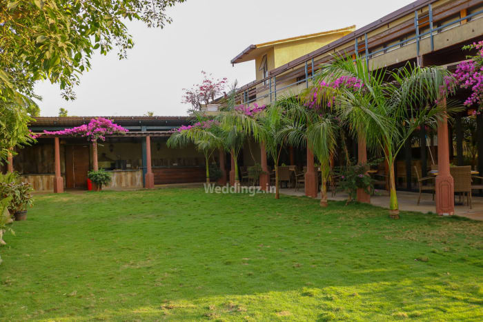 Betalbatim Beach Estate Goa Nazare lawn wedding ceremony with ocean view — Panigrahana