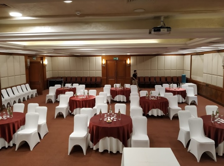 Angsana Oasis Spa Resort Bangalore wedding reception with tropical garden backdrop — Panigrahana