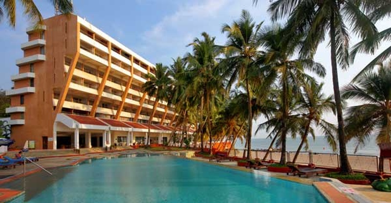 Bogmalo Beach Resort South Goa destination wedding with 1000-guest beach lawn capacity — Panigrahana