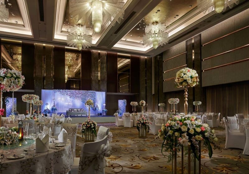 Shangri-La Bengaluru grand ballroom Indian wedding